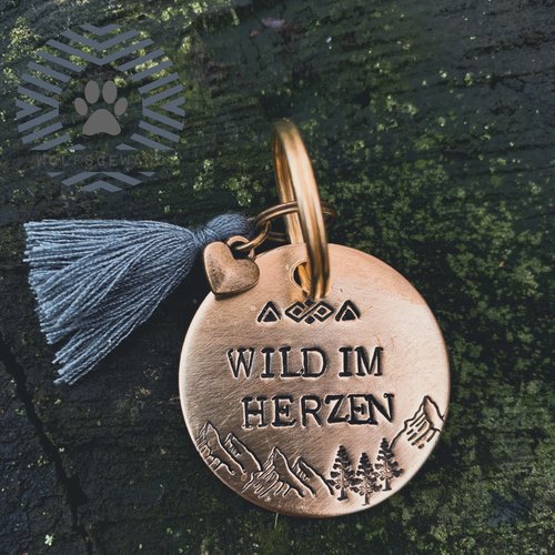 WOLFSGEWAND X NALION // Wild im Herzen // Messing 32mm // auf Wunsch personalisiert
