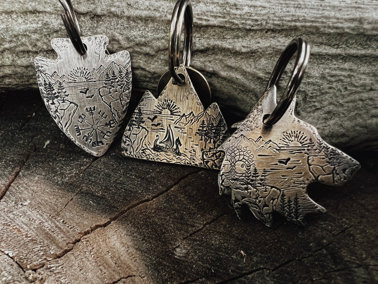 WOLFSGEWAND X NALION // Wikinger Kollektion // MIDGARD Berg // auf Wunsch personalisiert