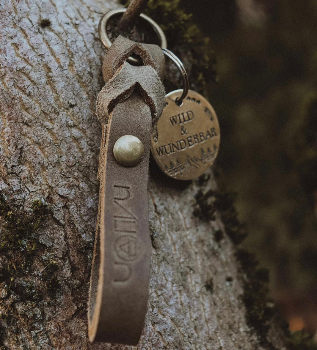 Schlüsselanhänger • LIEBLING • Statement // Leder // personalisiert