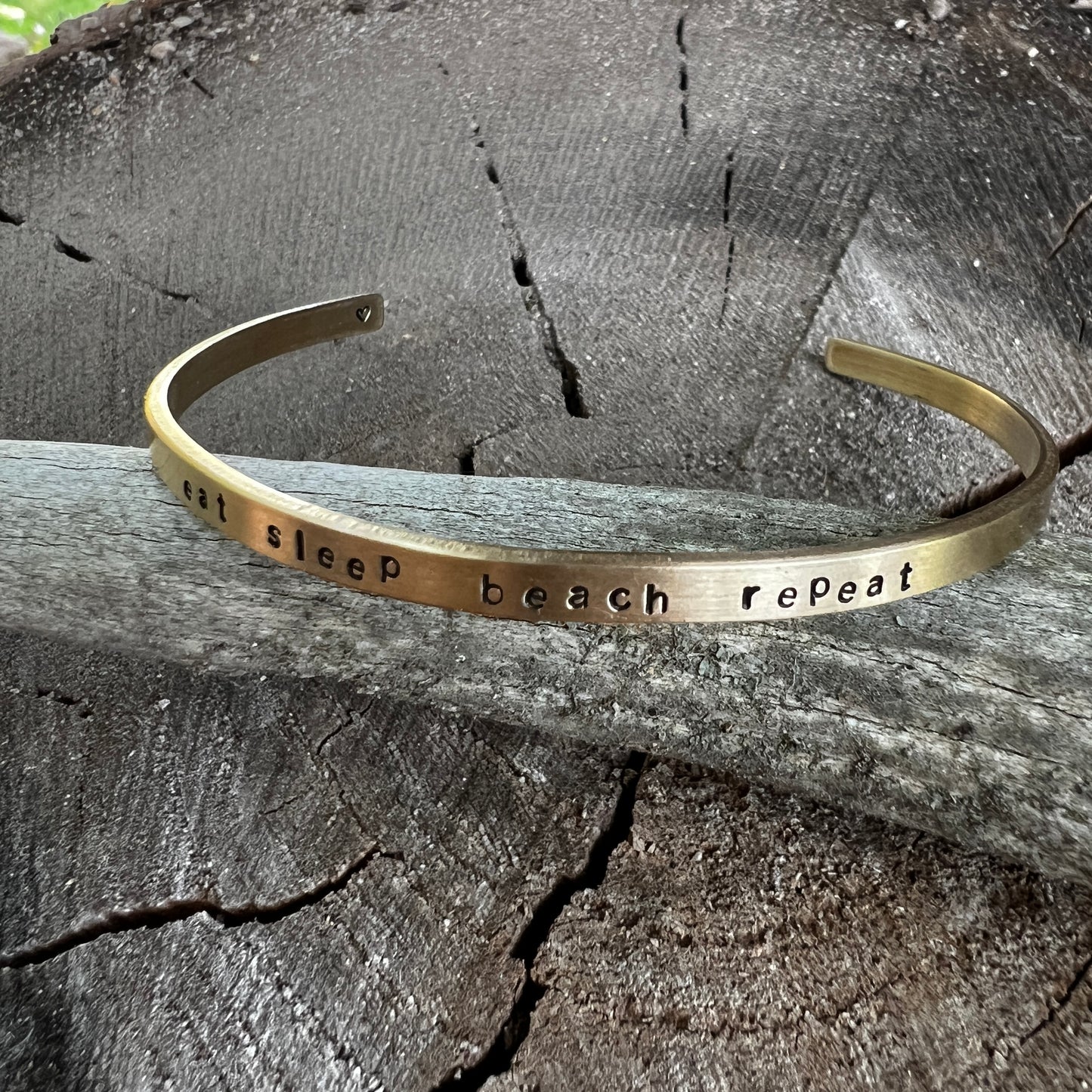 STATEMENT Armreif // Messing // Eat Sleep Beach Repeat