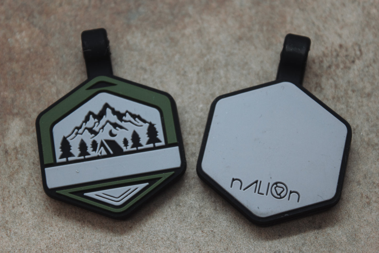 Nalion SILENT TAGS - FOREST GREEN // 32x34mm - personalized silicone pet tag in the unique Nalion design