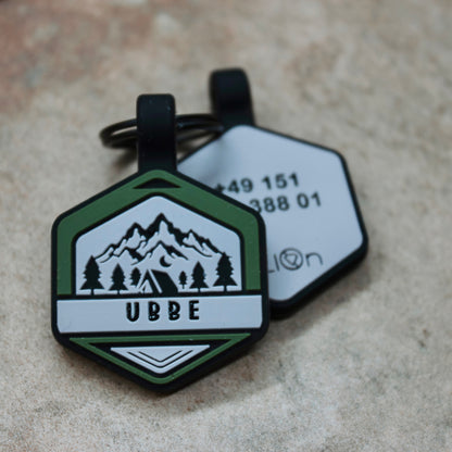 Nalion SILENT TAGS - FOREST GREEN // 32x34mm - personalized silicone pet tag in the unique Nalion design