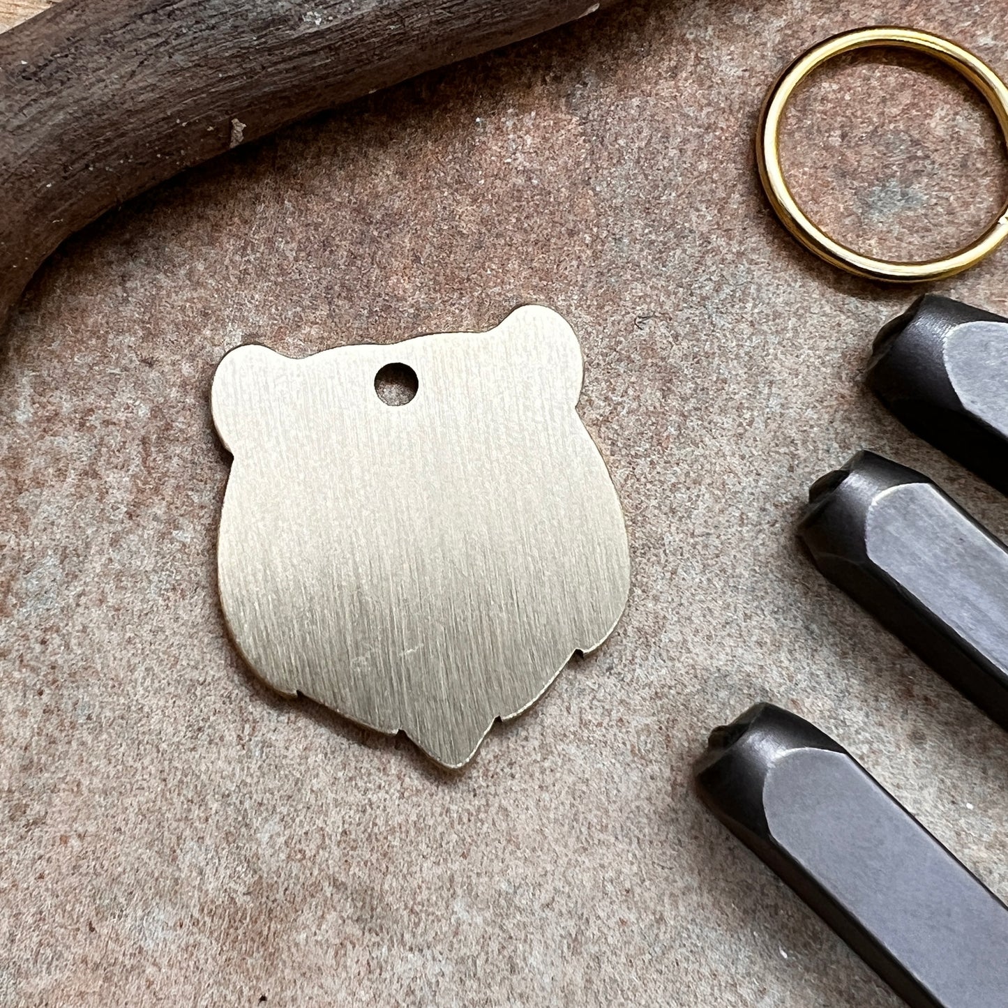 ELEMENTS design your own pet tag • Bear head 28mm
